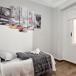 La Casa De Espejos Appartement Alicante
